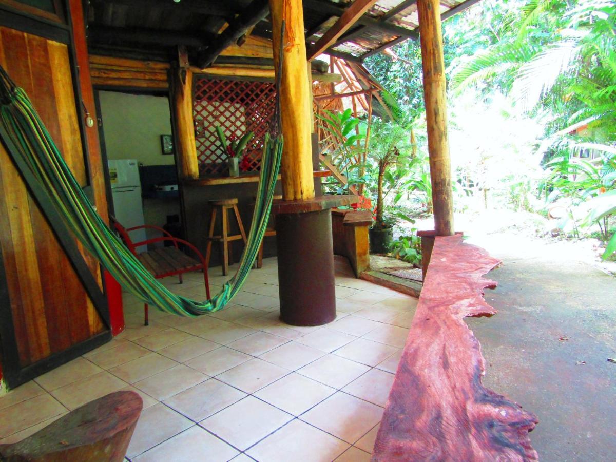 Se Ua Bed and Breakfast Manzanillo  Exteriör bild